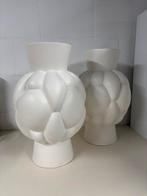 2x Decoratie vaas hoogte 42cm, Ophalen, Kunststof, Gebruikt, Wit