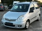 Toyota Yaris Verso 1.3 Essence automatic, 4 cilinders, 62 kW, Bedrijf, 5 zetels