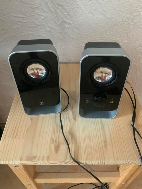 Logitech LS11, Computers en Software, Pc speakers, Gebruikt