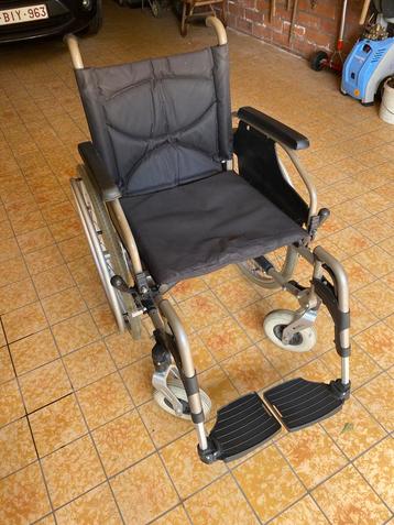 Rolstoel Vermeiren V200 beschikbaar voor biedingen
