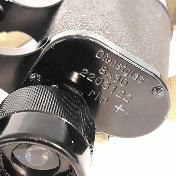 Dienstglas Carl Zeiss -rln+- 8X30- Jumelles, Collections, Objets militaires | Seconde Guerre mondiale, Armée de terre, Enlèvement ou Envoi