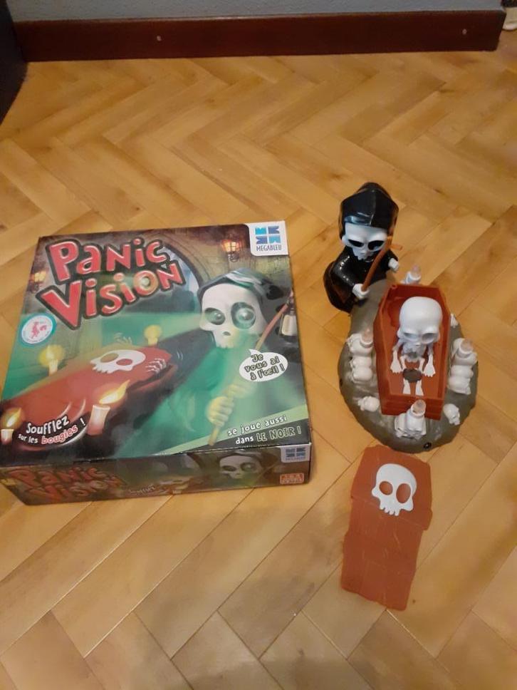 Jeu Panic Vision - Mégableu, Hobby & Loisirs créatifs, Jeux de société | Jeux de plateau, Enlèvement