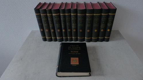 Livres Anciens.. Traité de Chimie Minérale (1931), Livres, Livres Autre, Utilisé, Enlèvement ou Envoi