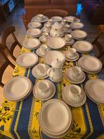 Beau service à manger et àcafé vintage en porcelaine anno 70, Enlèvement ou Envoi