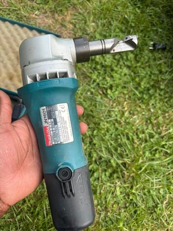 Grignoteuse makita jn1601, Enlèvement, Comme neuf