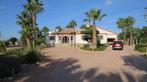 Belle villa avec jardin à couper le souffle et piscine exclu, Maison d'habitation, Campagne, Daya Vieja, 4 pièces