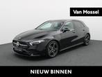 Mercedes-Benz A 180 AMG LINE + PANORAMISCH DAK + CARPLAY + N, Stof, Gebruikt, 136 pk, Bedrijf