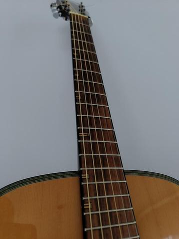 Washburn D46S akoestische gitaar beschikbaar voor biedingen