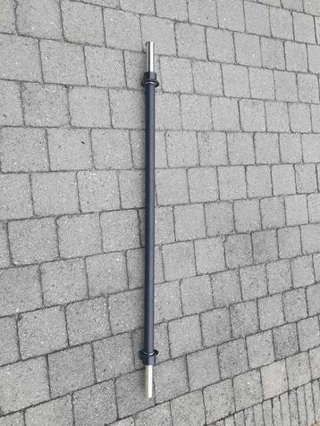 Fitness materiaal (halterstang, klemmen, gewichten) NIEUW beschikbaar voor biedingen