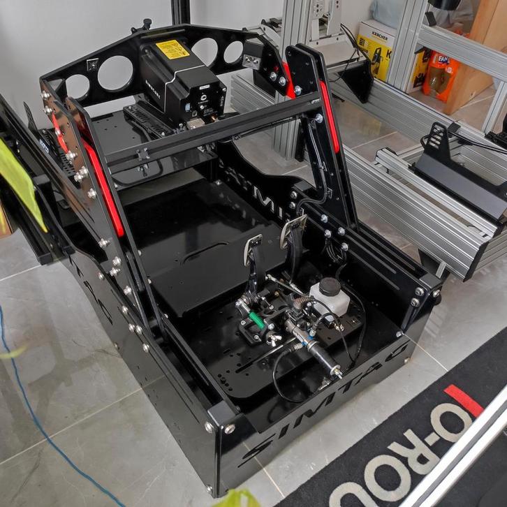 Simucube. Fanatec. Wilwood. O-Roug. Sim lab. Ascher Racing, Games en Spelcomputers, Virtual Reality, Zo goed als nieuw, Ophalen of Verzenden