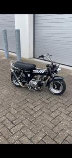 Dax te koop, Motoren, Bedrijf