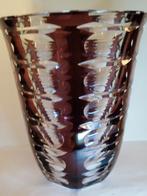 Prachtige vaas in Val Saint Lambert bekleed met pruim. 20 cm, Antiek en Kunst, Antiek | Glaswerk en Kristal, Ophalen of Verzenden