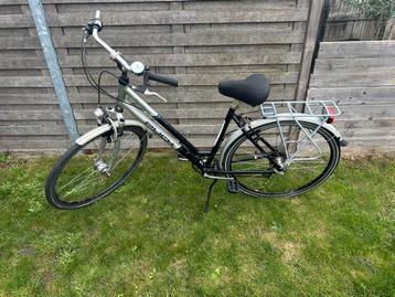 Puch dames fiets beschikbaar voor biedingen