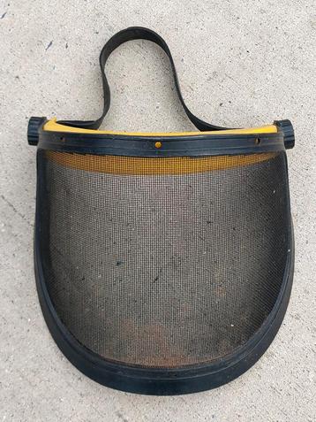 Veiligheidshelm voor op het werk  beschikbaar voor biedingen