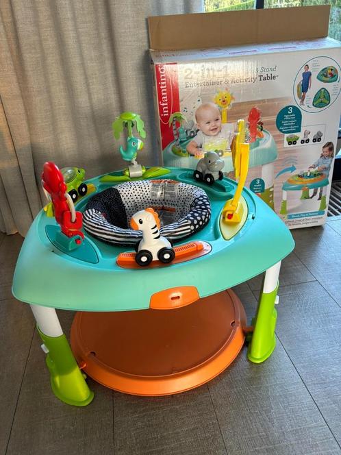 Table d'activités Infantino Sit, Spin & Stand, Enfants & Bébés, Jouets | Tables de jeux, Utilisé, Enlèvement