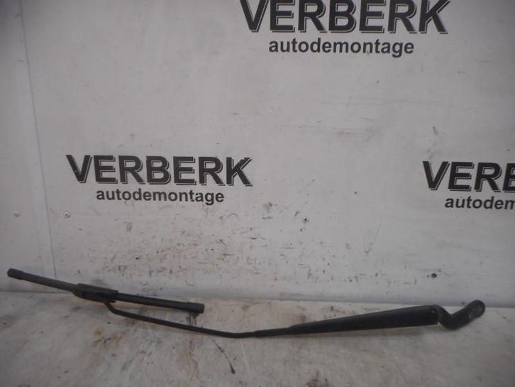 RUITENWISSERARM RECHTS VOOR Ford Fiesta 5 (JD / JH), Auto-onderdelen, Ruiten en Toebehoren, Ford, Gebruikt