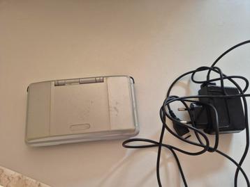 Nintendo ds tank console + lader beschikbaar voor biedingen