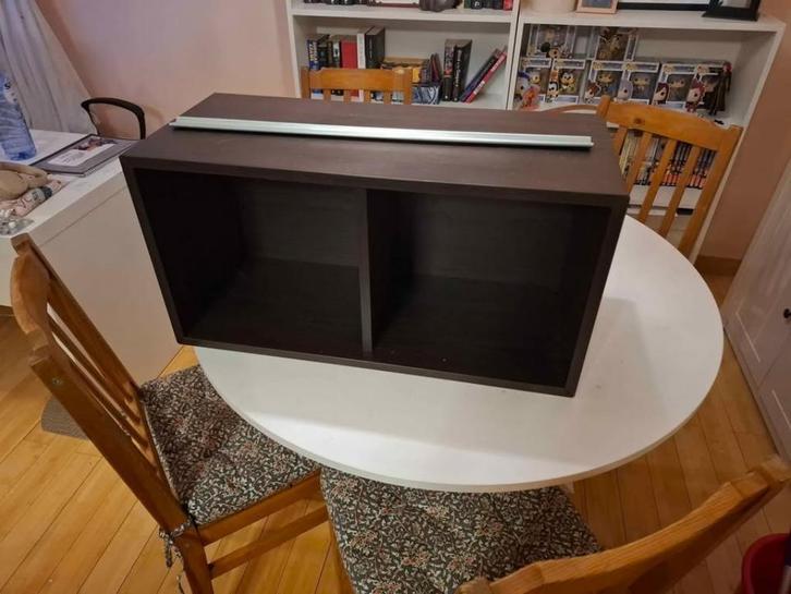 Wandkast Valje IKEA met 2 compartementen, Huis en Inrichting, Kasten | Wandmeubels, Zo goed als nieuw, Minder dan 100 cm, Minder dan 150 cm