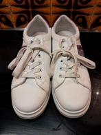 Witte sneakers te koop maat 40, Ophalen, Zo goed als nieuw