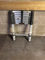 Inschuifbare ladder, Doe-het-zelf en Bouw, Ladders en Trappen, Ophalen, Zo goed als nieuw, Ladder