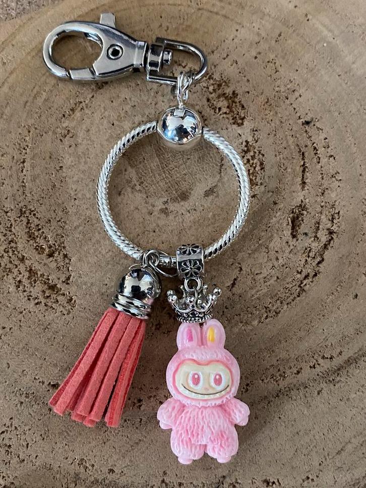 Labubu sleutelhanger, NIEUW, Verzamelen, Sleutelhangers, Nieuw, Knuffel of Figuurtje, Ophalen of Verzenden