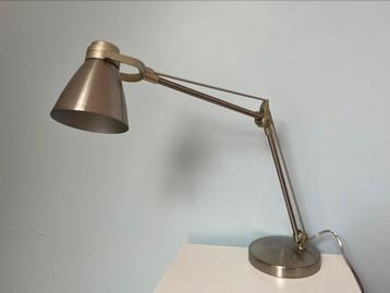 Bureaulamp beschikbaar voor biedingen