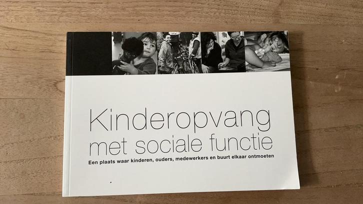 C. De Kimpe - Kinderopvang met sociale functie, Boeken, Wetenschap, Ophalen