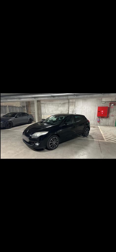 Renault Mégane Essence Prêt à être immatriculé ‼️, Autos, Renault, Particulier, Mégane, Caméra 360°, 4x4, Caméra de recul, Phares directionnels