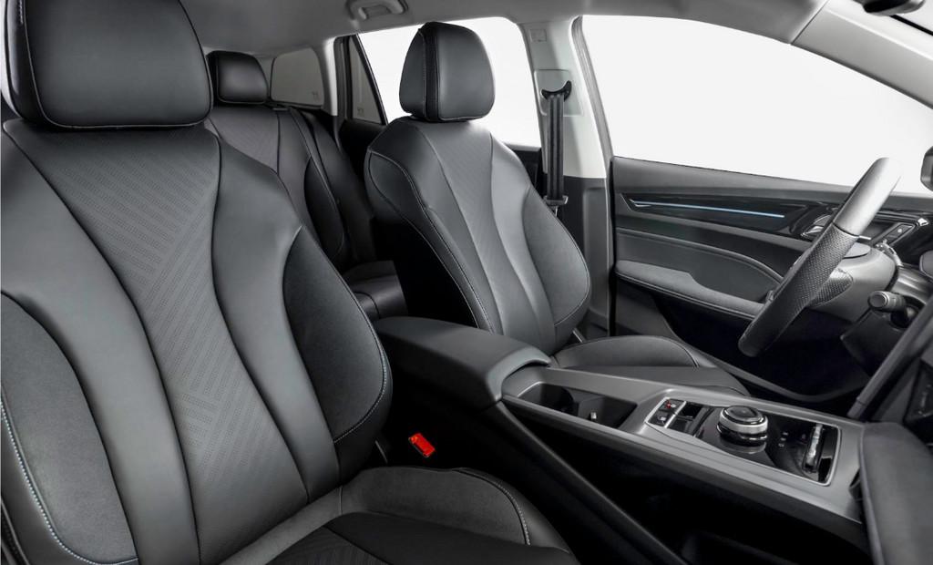 MG MG5 Standard Range 51 kWh LUXURY, Auto's, 310 km, Wit, Te koop, 500 kg