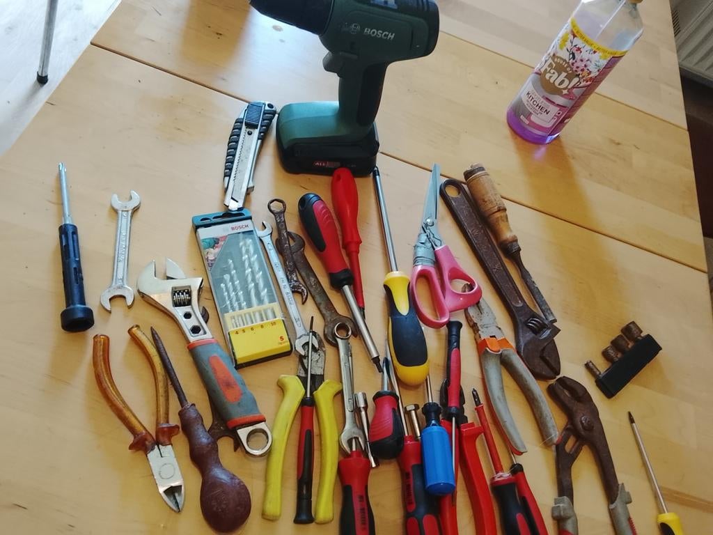 Gereedschap, Enlèvement