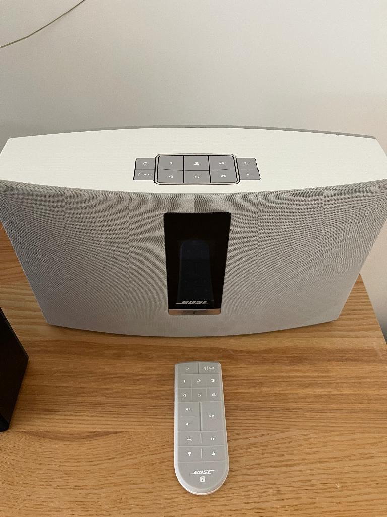 Bose SoundTouch 30 III – enceinte puissante haut de gamme, TV, Hi-fi & Vidéo, Enceintes, Enlèvement, Bose