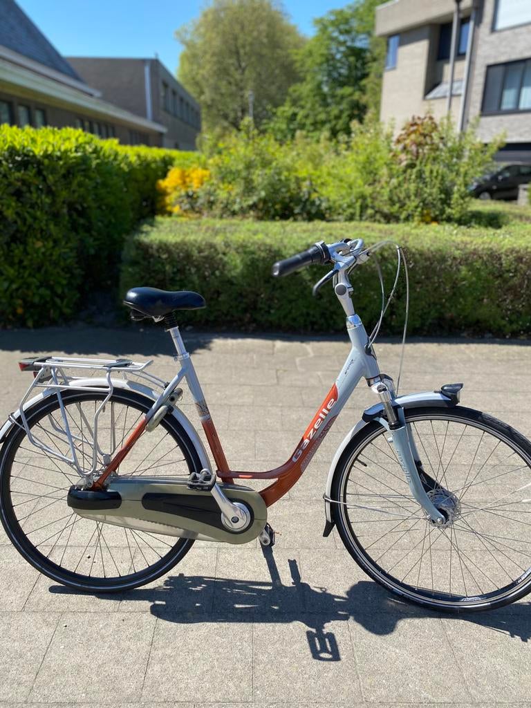 Gazelle Orange damesfiets framemaat 53, Fietsen en Brommers, Fietsen | Dames | Damesfietsen, Zo goed als nieuw, Gazelle, Versnellingen