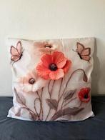 Coussin avec sa housse état impeccable, Maison & Meubles, Enlèvement ou Envoi, Comme neuf