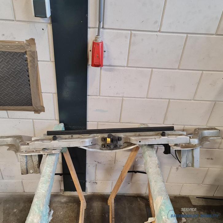 Fiat Fiorino Qubo Peugeot Bipper Citro n Nemo slotplaat slot, Autos : Pièces & Accessoires, Carrosserie & Tôlerie, Citroën, Avant