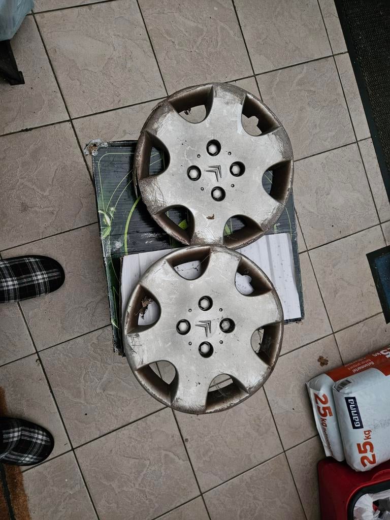 2 Citroen wieldeksels 14', Ophalen, Gebruikt