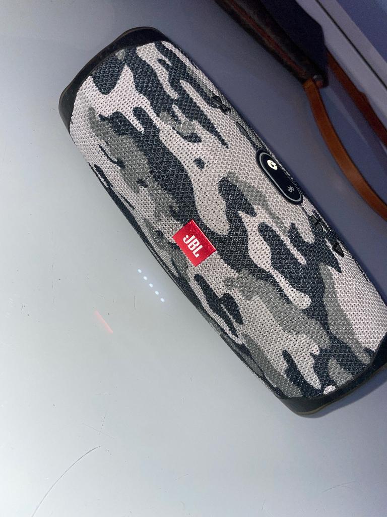 jbl charge 4, TV, Hi-fi & Vidéo, Enceintes, Enlèvement, Comme neuf, JBL