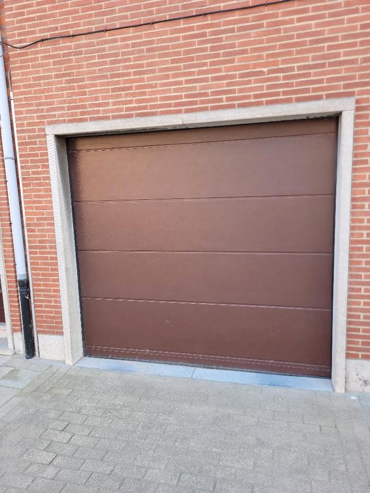 sectionaal poort, Doe-het-zelf en Bouw, Deuren en Vliegenramen, Gebruikt, Garagedeur, 215 cm of meer, 120 cm of meer, Kunststof