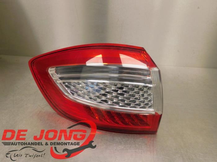 Achterlicht links van een Ford Mondeo, Gebruikt, -, -, Ophalen of Verzenden