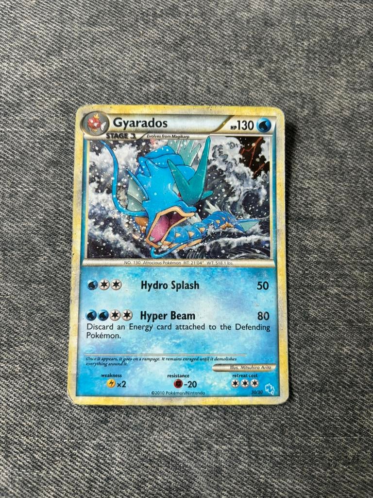 Gyarados 30/30 pokémonkaart, Ophalen of Verzenden, Zo goed als nieuw