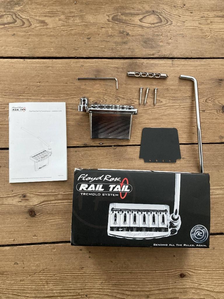Floyd Rose Rail Tail Tremolo (RT100N – Narrow, Chrome), Enlèvement ou Envoi, Neuf, Solid body