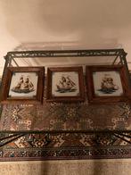 Ingelijste tegels met handbeschilderd aardewerk, Ophalen