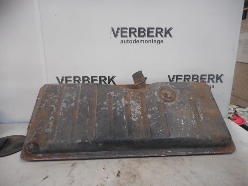 TANK Opel GT Coupé 1.9 S (19S) (01-1968/08-1973), Gebruikt, Opel