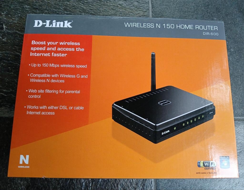 D-Link DIR 600, wireless router, Computers en Software, Ophalen of Verzenden, Zo goed als nieuw, Router, D-Link