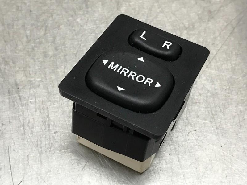 SPIEGEL SCHAKELAAR Toyota Auris (E15) (01-2006/09-2012), Auto-onderdelen, Dashboard en Schakelaars, Toyota, Gebruikt