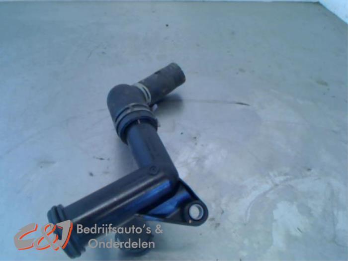 Raccordement du tuyau d'eau d'un Peugeot Partner, -, 3 mois de garantie, Utilisé, -