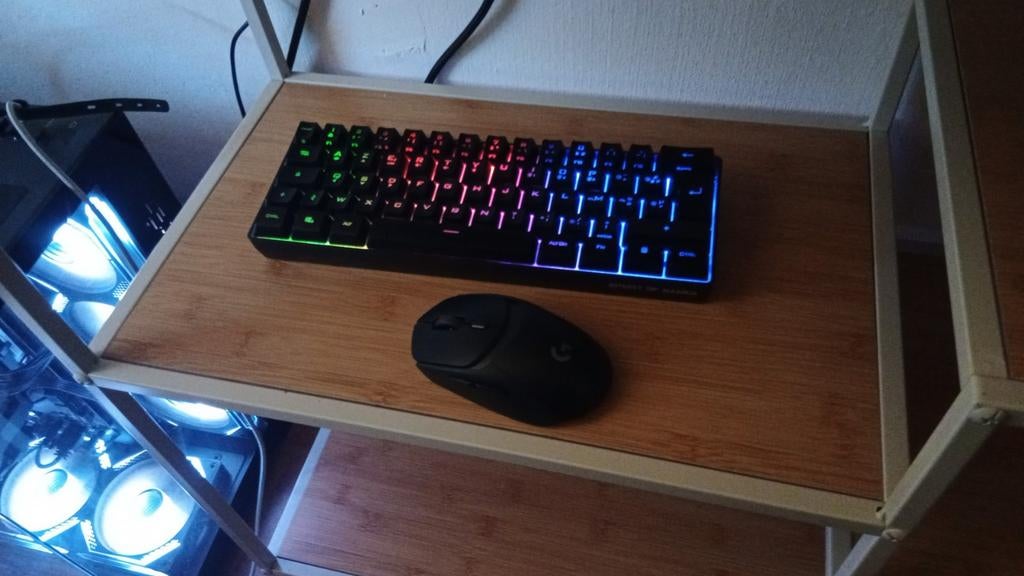 AMD RYZEN 7, 32GB RAM,  GF RTX 4060, Ophalen