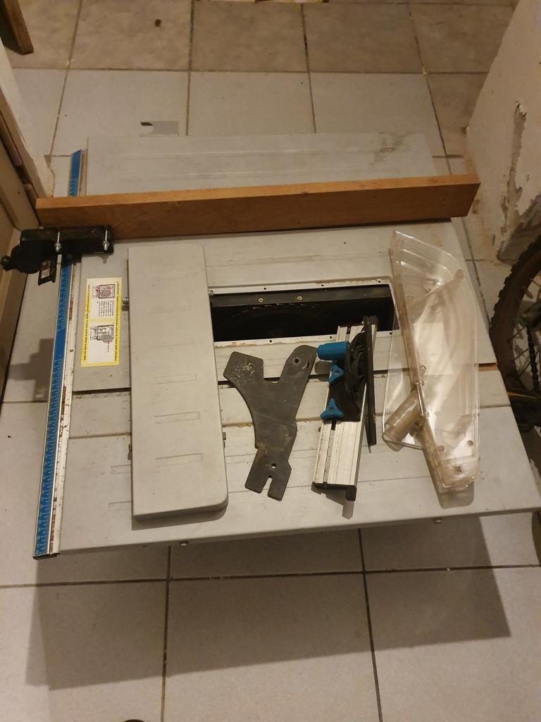 Table scie circulaire, Bricolage & Construction, Enlèvement, Scie circulaire