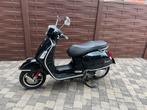 VESPA 125 GTS Super ie - 1800 km - Nieuwe staat, Fietsen en Brommers, Ophalen, Zo goed als nieuw