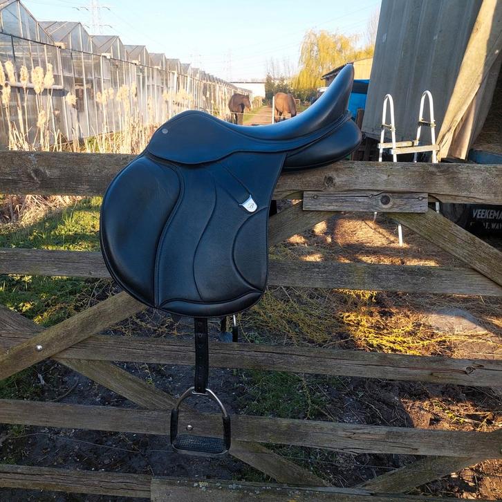 Bates zadels, Animaux & Accessoires, Chevaux & Poneys | Selles, Enlèvement