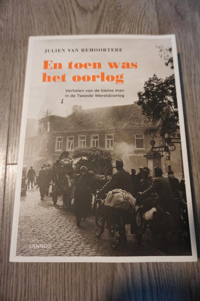 Et puis il y a eu la guerre : Stories of the Little Man WWII, Livres, Guerre & Militaire, Deuxième Guerre mondiale, Enlèvement ou Envoi